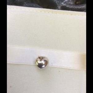 Pandora Apple Of My Eye