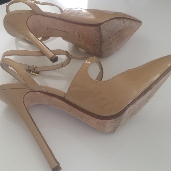 Michael Kors Nude Patent Leather Pumps - Picture 3 of 4