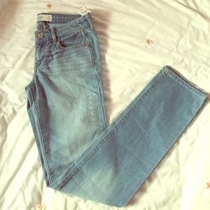 🌿NEW🌿Straight Cut Denim // Boyfriend Jeans (A&F)