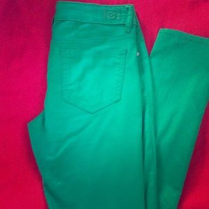 Green skinny jeans