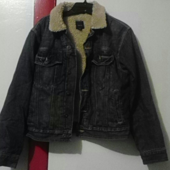 Gap Jean jacket w/ sheep skin lining - Picture 1 of 4