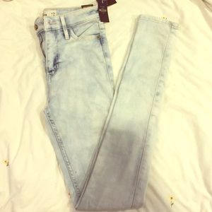 Hollister Co. Acid Washed Jeans