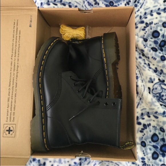 Dr. Martens Boots - Black dr martens PRICE JUST REDUCED!