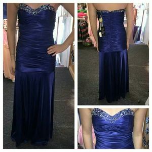 Blue fitted stetchy gown prom homecoming dress