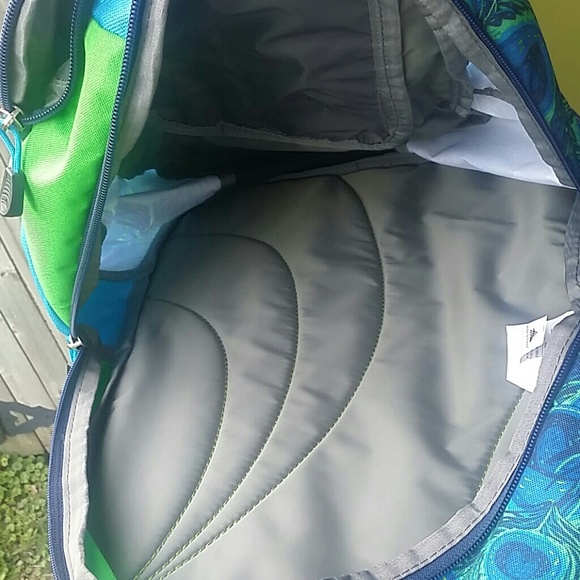 NWT light Weight Blue Backpack - Picture 2 of 4
