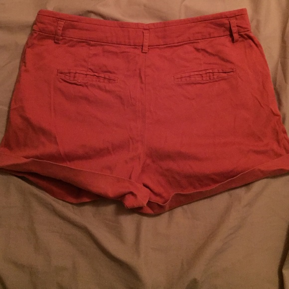 Coral Colored Forever 21 Shorts - Picture 2 of 3