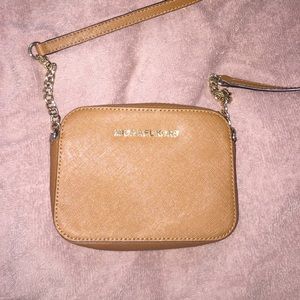 Michael kors small cross body