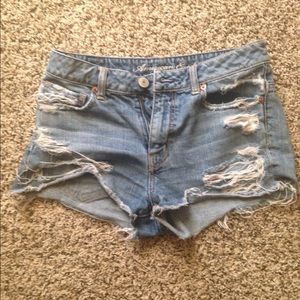 Distressed high waisted American eagle shorts