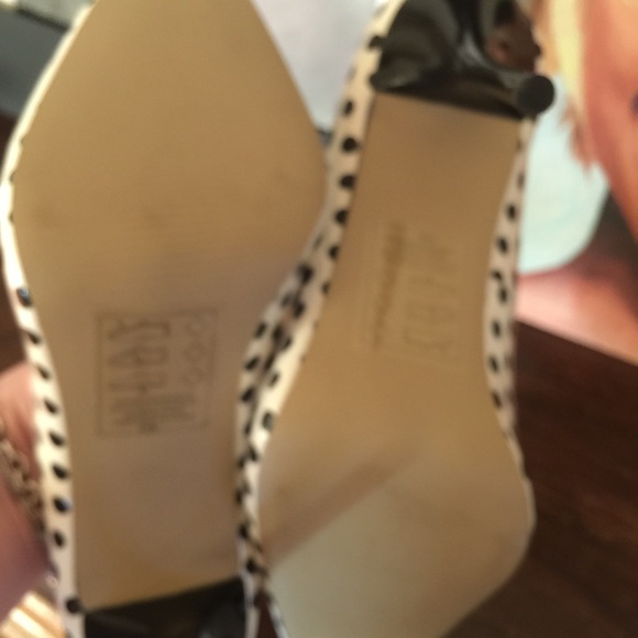 POLKADOTS,..SHOES.BNEW✌️4" HEEL❤️ - Picture 3 of 4