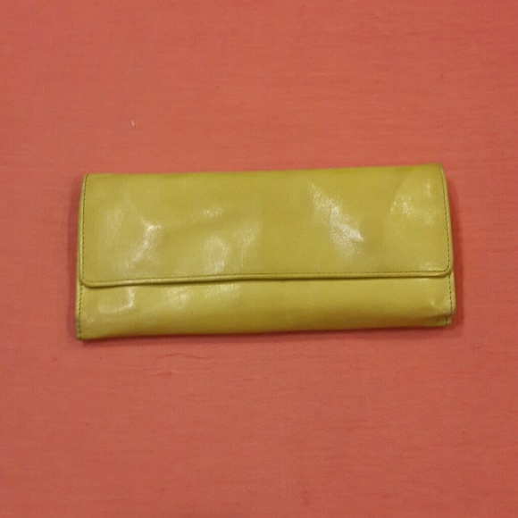 HOBO INTERNATIONAL WALLET - Picture 1 of 3