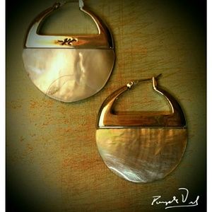 KENNETH COLE EARRINGS