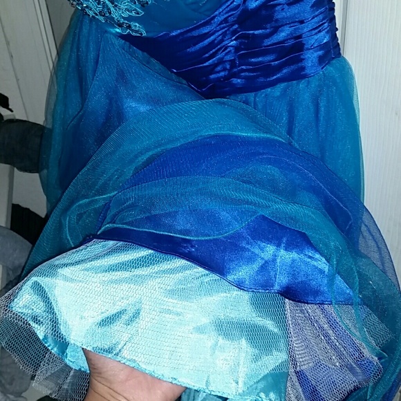 Prom Dress (Short) - Picture 4 of 4