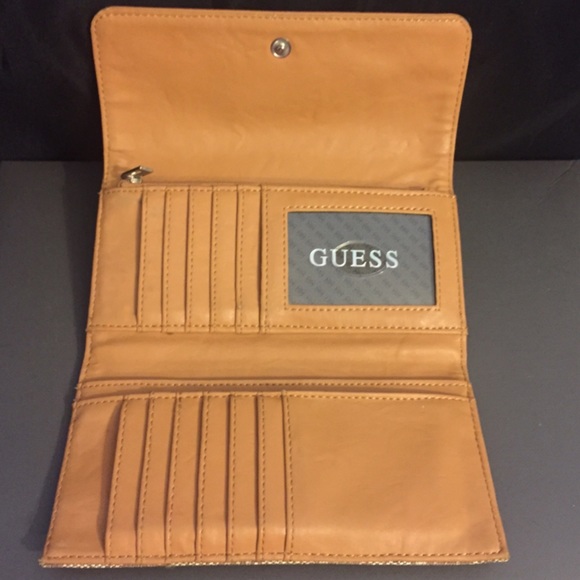 Authentic Guess Monogram Scandal Wallet - Picture 3 of 4
