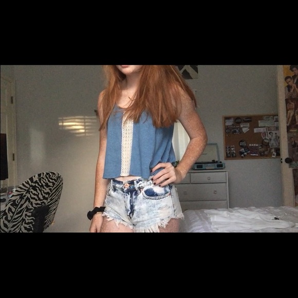 blue lace crop top