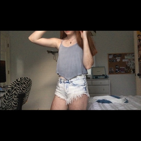 gray tank