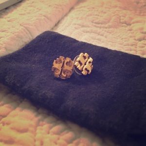 💯 TORY BURCH earrings, in new condition ⭐️