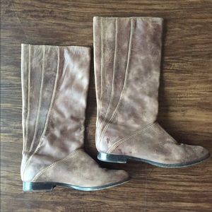 Frye Cindy Piping Mid-Calf Boot Frye Cindy Piping Mid-Calf Boot