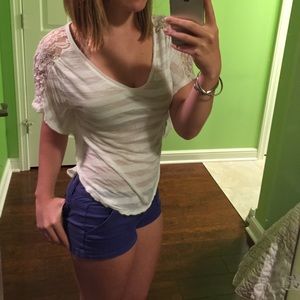 White shirt with lace