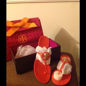 Tory burch mini miller