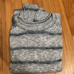 Lucky Brand snap shoulder sweater size M