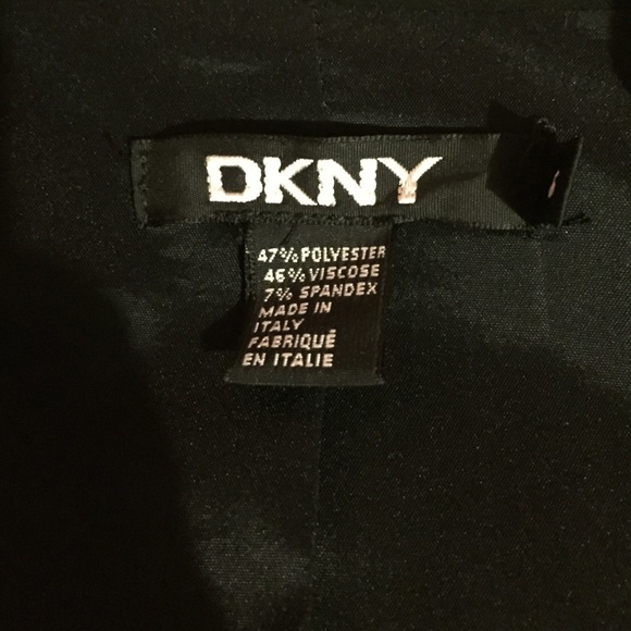 Black Blazer - Picture 2 of 3