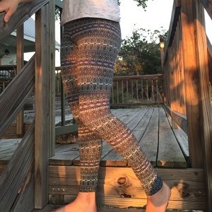 American Eagle tights very comfortable