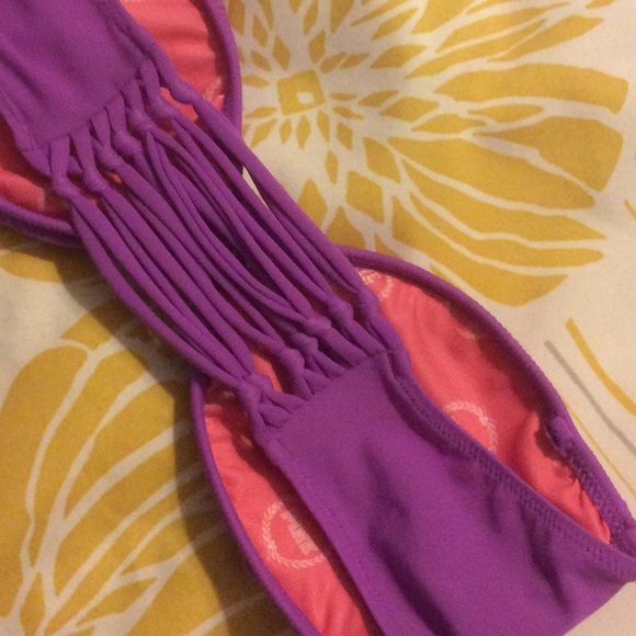 Victoria's Secret Bathing Suit Top Love Pink - Picture 4 of 4