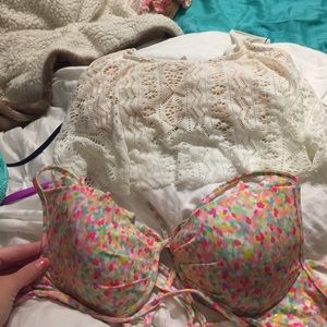 Too bathing suit-small bottom bathing suit- 34C