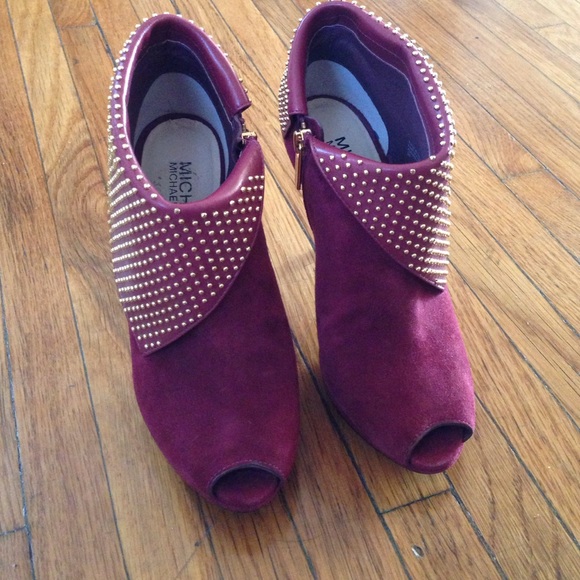MICHAEL Michael Kors Shoes - MICHAEL KORS BOOTIES ✨