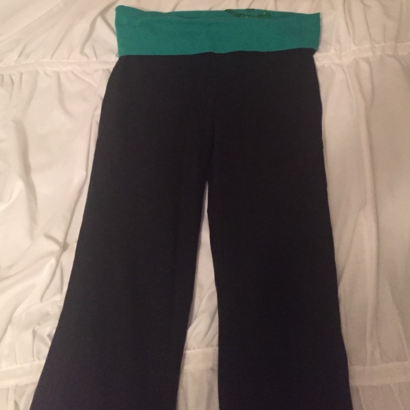 PINK Victoria's Secret yoga pants