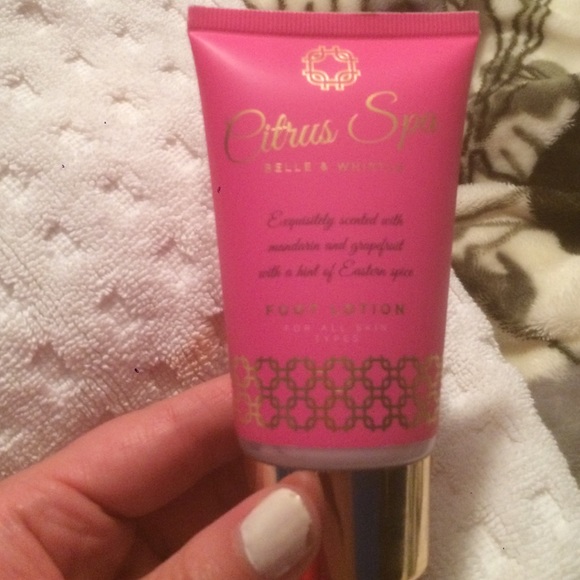 Citrus spa foot lotion