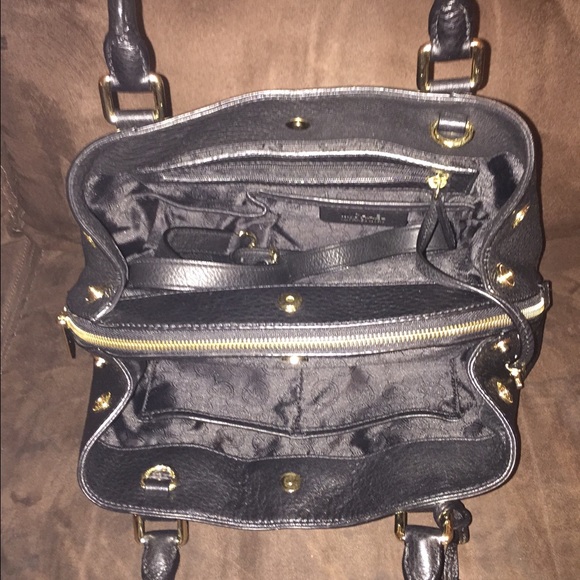 Michael Kors - Picture 3 of 4