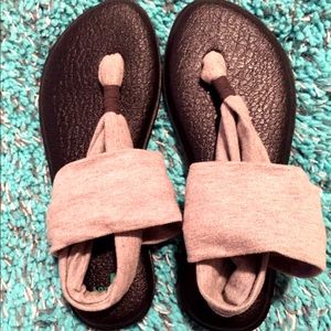 Sanuk sandals