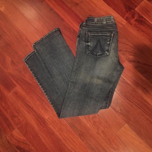 👖Super cute jeans👖