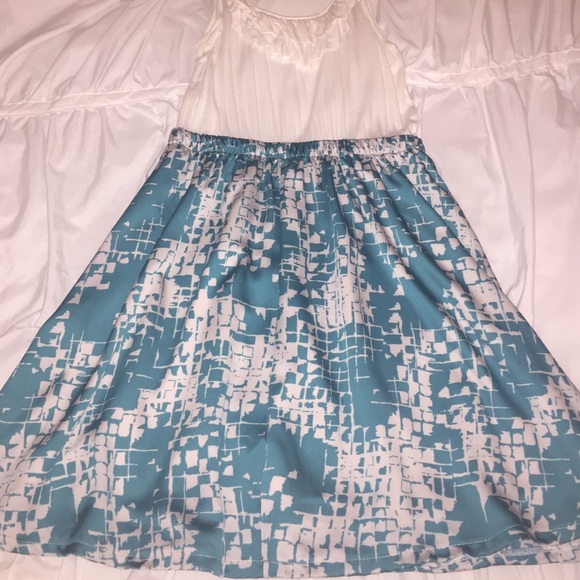 Patterned/ruffled Francesca's dress
