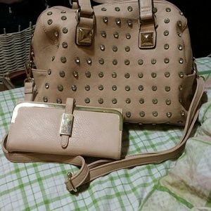 Gorgeous charming charlie bundle