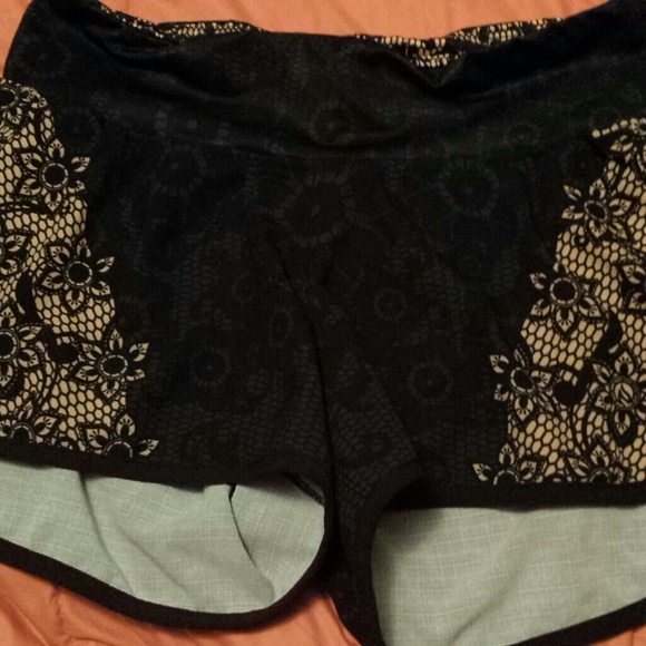 INKnBURN Lace shorts