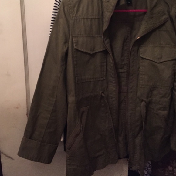 Jacket - Picture 3 of 3