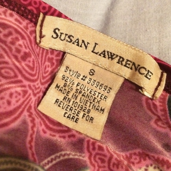 Dressy Top - Picture 4 of 4