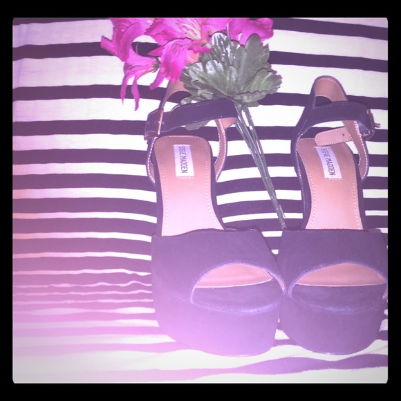 Steve Madden Shoes - Black Steve Madden heels