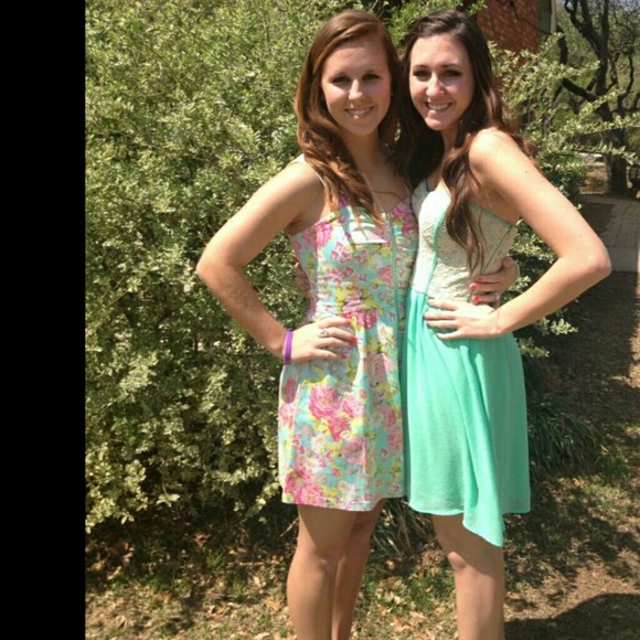 Strapless dress