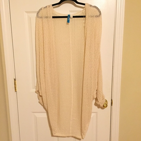 Oversized knit cardigan