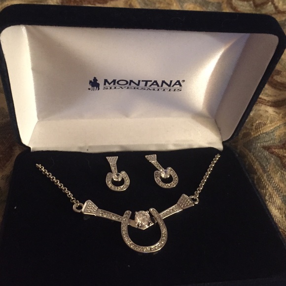 Montana Silversmith Neckless and earrings.