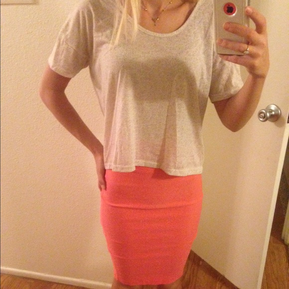 Coral bodycon skirt