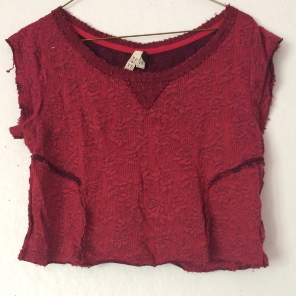 *SOLD*Free People Red Cotton Lace Pattern Crop Tee