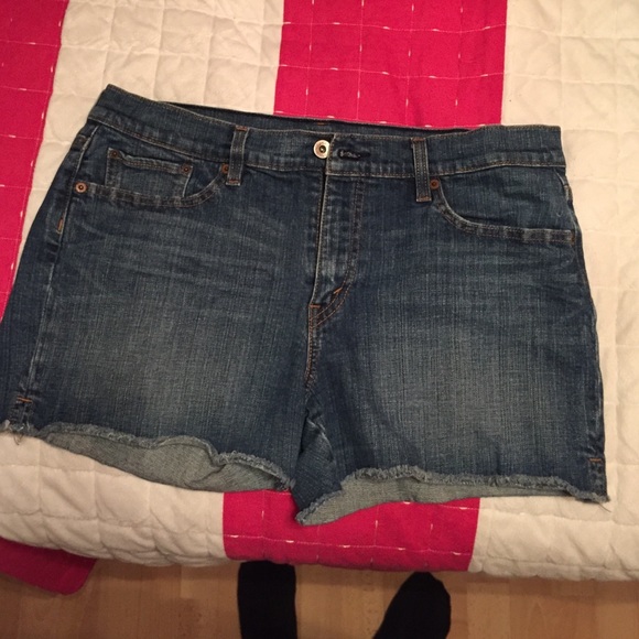 Levi's jean shorts