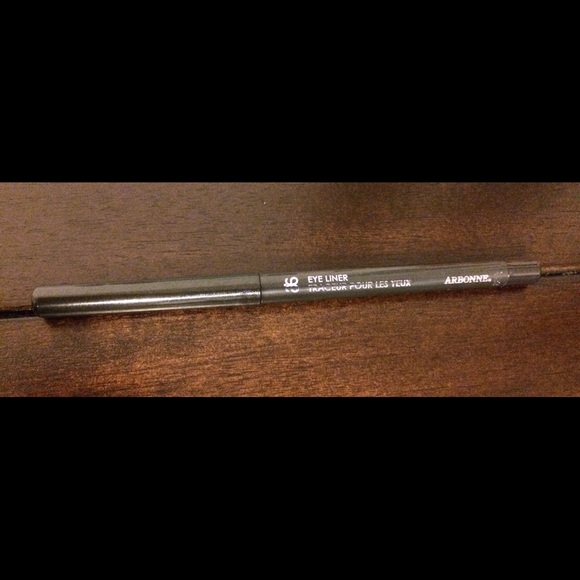 Arbonne eye liner - ebony