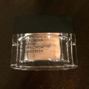 Arbonne mineral powder foundation with SPF 15