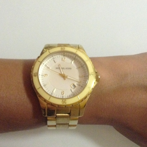Authentic Michael kors gold watch