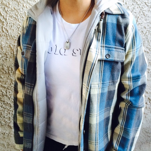 Elizabeth and James Jacket - Picture 2 of 4